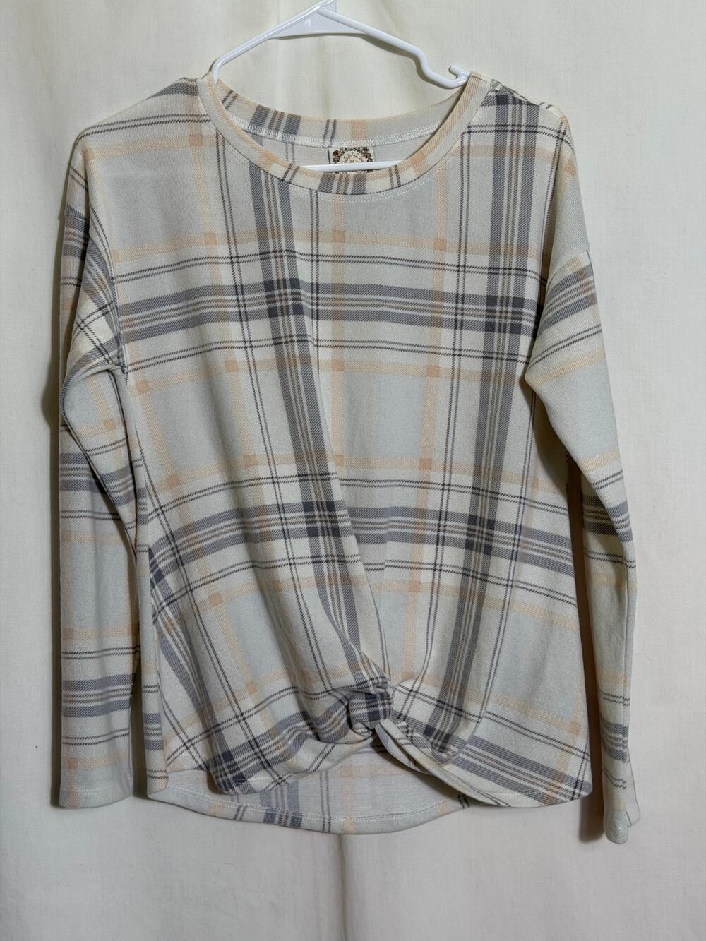 TruSelf Plaid Twist Front Top Small Gray Cream Long Sleeve Knit